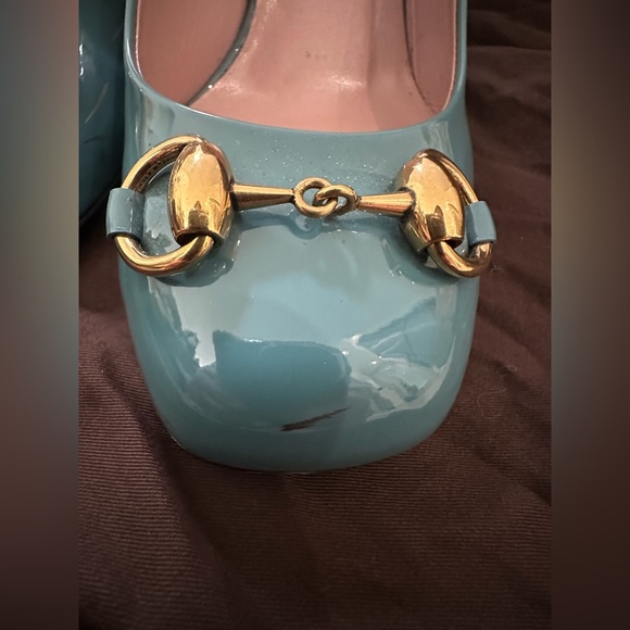 Blue and gold gucci heels (comes in original box) - Picture 5 of 7